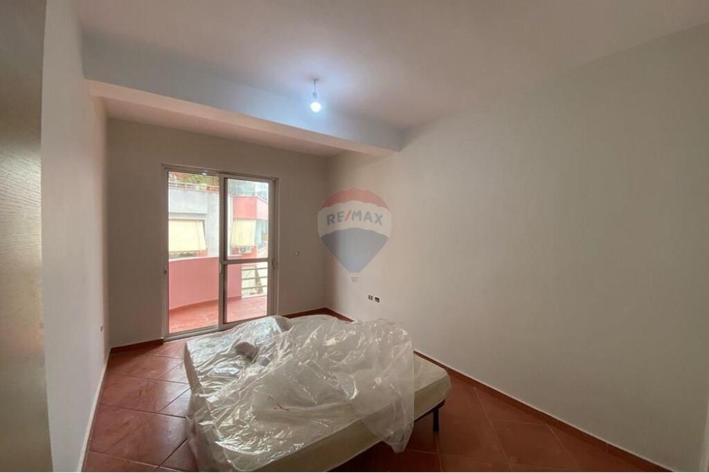 Apartment for Rent 3+1+2 Ballet School