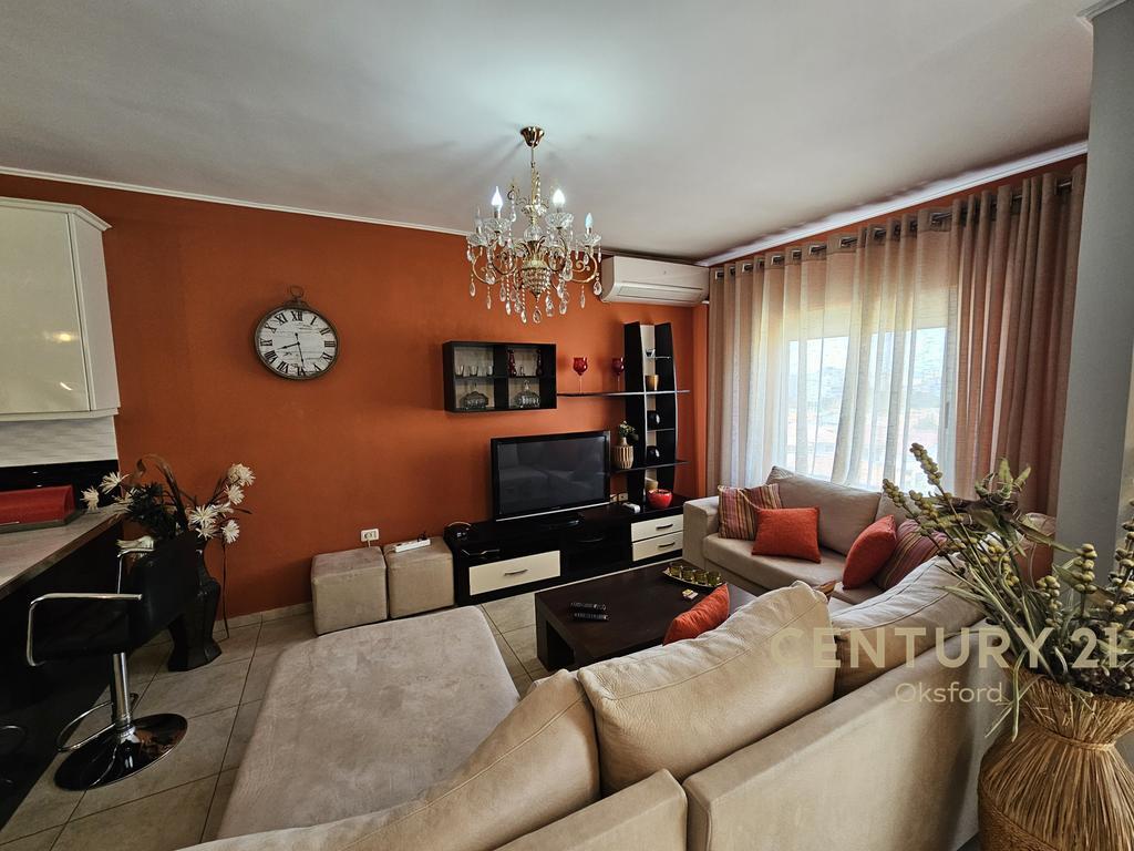 🏡 For Rent: 2+1 Apartment – Quiet and Accessible Area