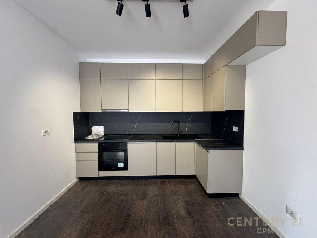 Apartment For Rent At Tower Bridge 2