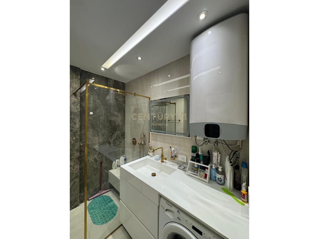 🏡 Ideal for those seeking comfort, security, and luxury living in a well-managed residence.