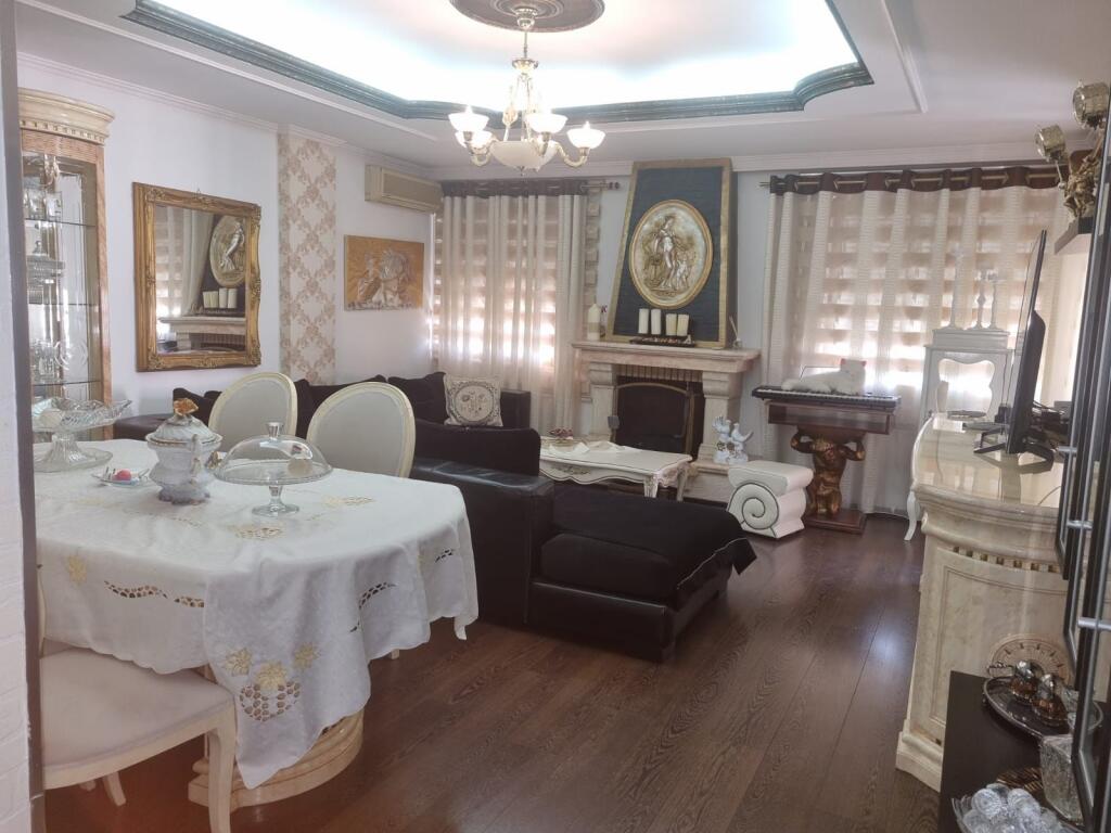 Apartment 2+1+2 for rent – Bllok