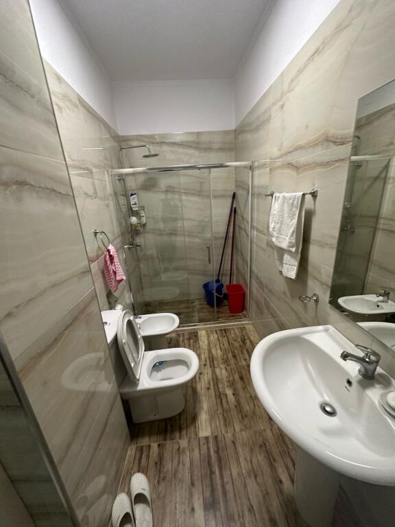 Apartament ne shitje 2+1