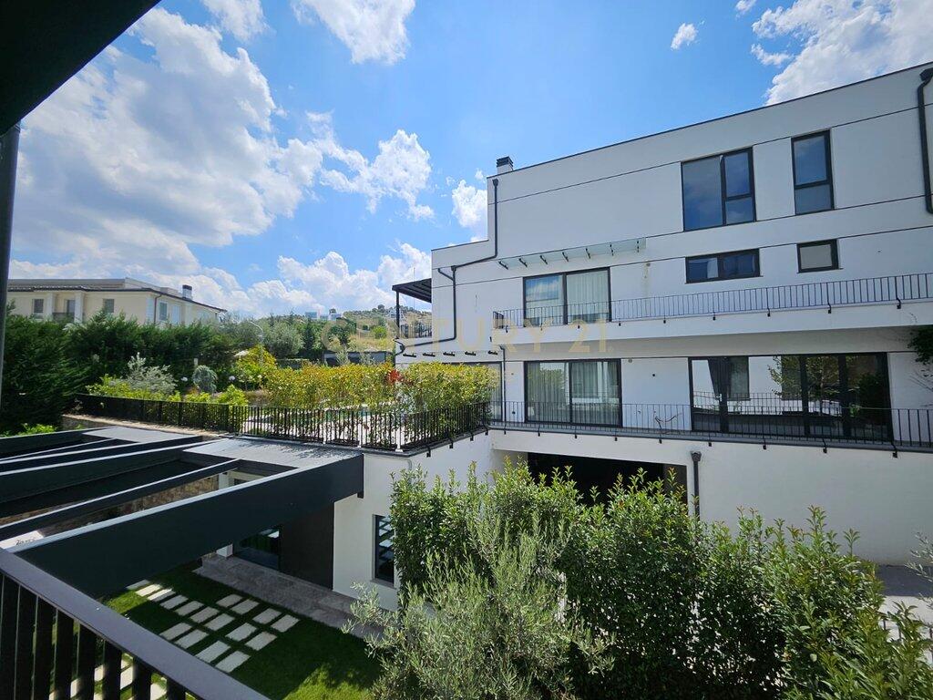 🌿 3-Bedroom Apartment + 2 Bathrooms + 2 Parking Spaces for Sale – Forest Residence