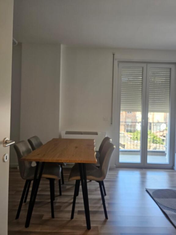 Appartamento 2+1 in affitto Via Elbasan