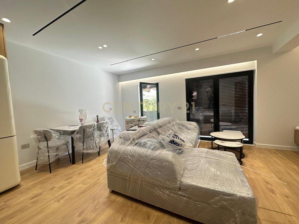 APARTAMENT 3+1+2 ME VERANDË DHE PARKIM | KODRA E DIELLIT 2