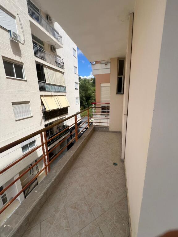 Apartment 1+1 for sale – Shkëmbi i Kavajës, 2nd floor, 73 m² – 73,000 €