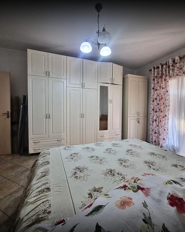 APARTAMENT 1+1 PËR QIRA  Pas KESH – Vasil Shanto