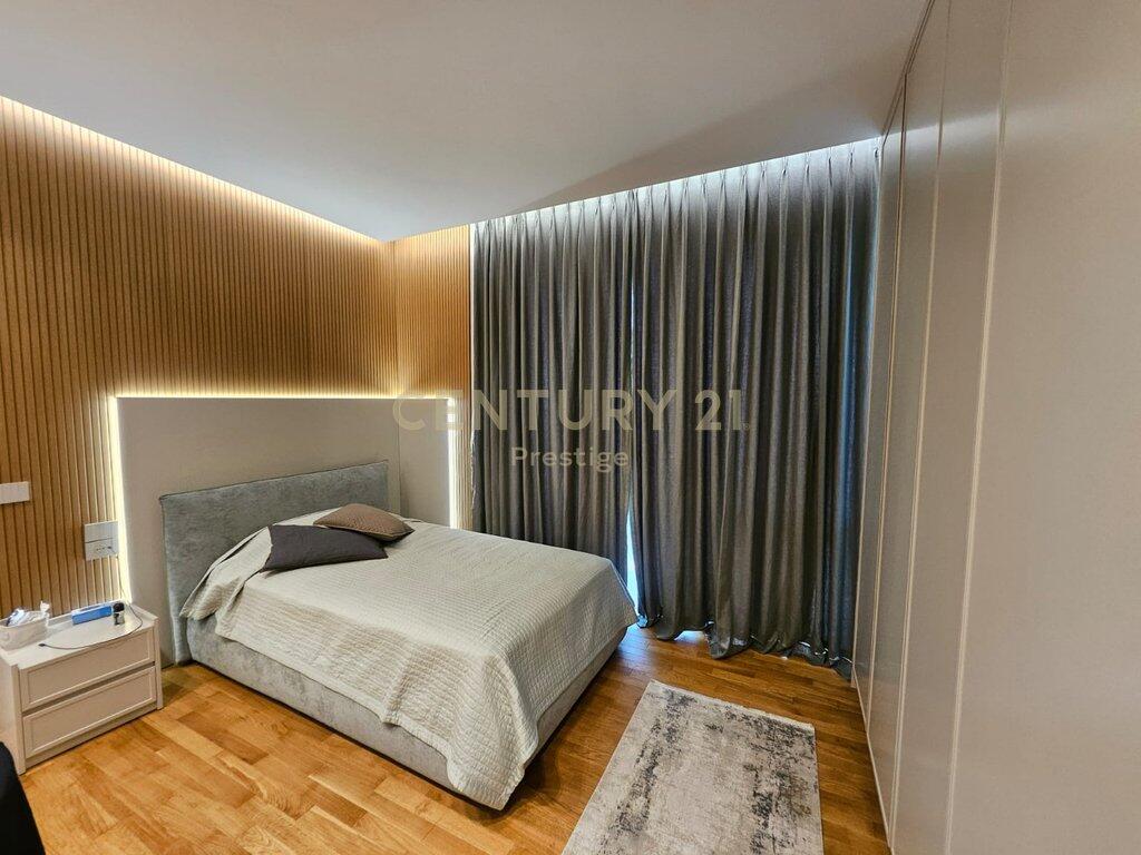 🌿 3-Bedroom Apartment + 2 Bathrooms + 2 Parking Spaces for Sale – Forest Residence