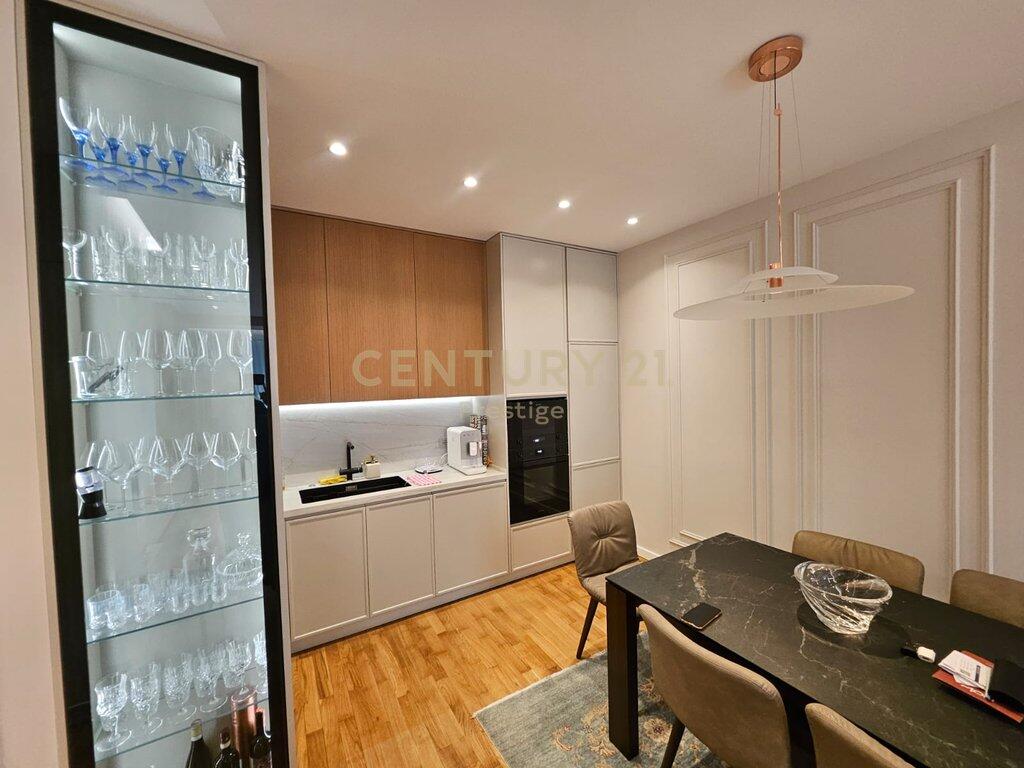 🌿 3-Bedroom Apartment + 2 Bathrooms + 2 Parking Spaces for Sale – Forest Residence