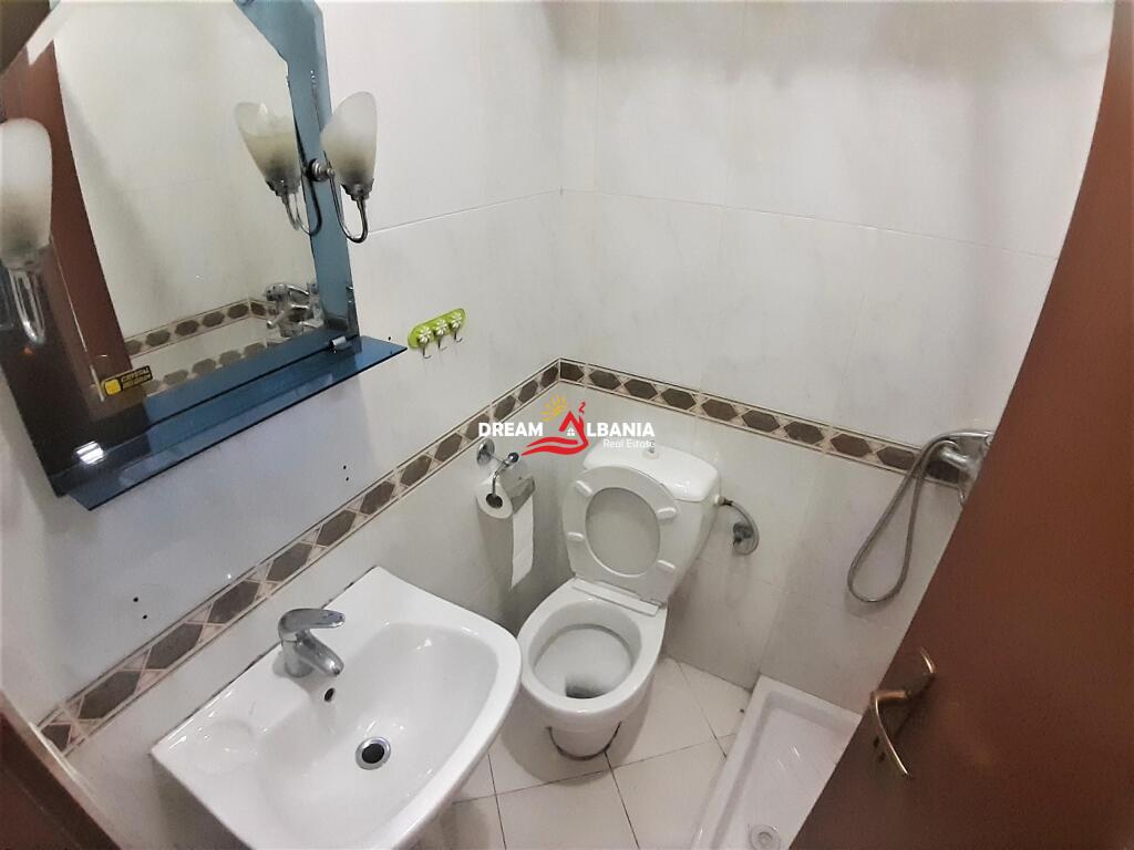 Apartamente 2+1 me qera tek Rruga e Bogdaneve ne Tirane (ID 4221987)