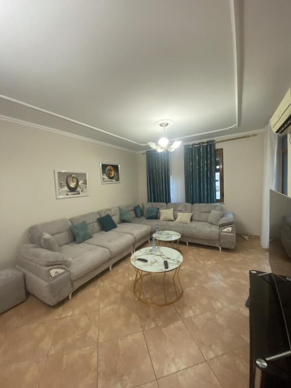 3+1,furnished complex service train station,800 euro