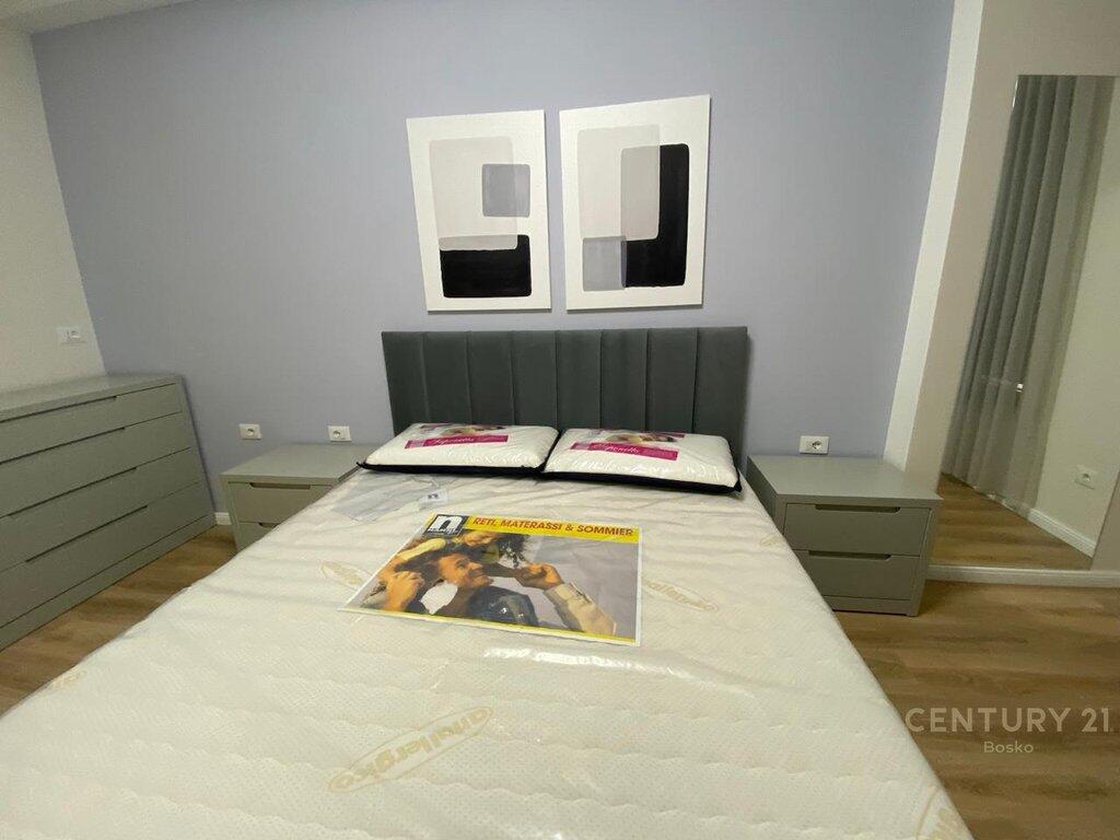 🏢 For Rent: 2+1+2 Apartment near Former Train Station – Beginning of New Boulevard (Blv. i Ri)  📍 Strategic location in one of Tirana’s most connected areas, with immediate access to main roads and just steps from the New Boulevard.  📐 Total area: 94 m² 🏢 Floor: 4th in a new 8-story building with elevator 🛋 Modern furnishing – exactly as shown in photos!  🛏 Apartment Layout: ▪ Living area + open kitchen ▪ 2 bedrooms ▪ 2 bathrooms (one with natural ventilation) ▪ 1 balcony ▪ Central hallway  🚗 Dedicated parking space – available for an additional 5,000 ALL/month  🔒 Quiet, safe, and family-friendly environment 🐾 Pets are not allowed ✅ Families preferred 📦 Available immediately  📞 For more information or to schedule a viewing, contact us at: 📲 0685000221