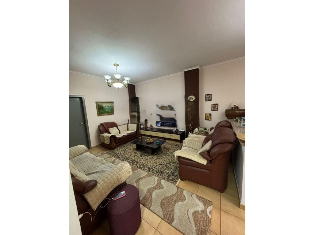 APARTAMENT 2+1+2+2 BALLKONE PER SHITJE PRANE INSTITUTIT TE FIZIKES BERTHAMORE !! 116,000 €
