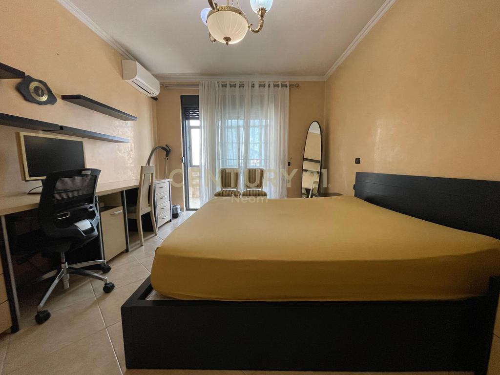 FOR RENT APARTMENT 3+1+2 IN THE PARIS COMMUNE!