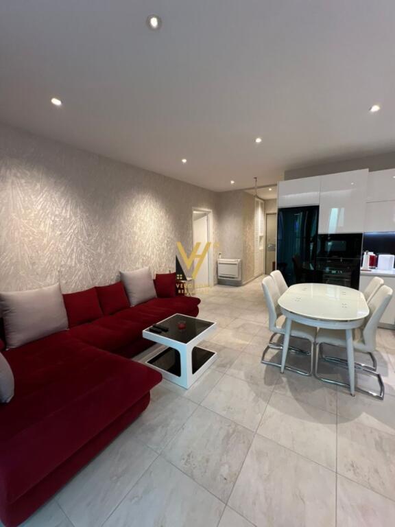 APPARTAMENTO DI LUSSO IN VENDITA 2+1+BALCONE PRESSO AMBASCIATORE 3, STADIO AIR ALBANIA 455.000 EURO