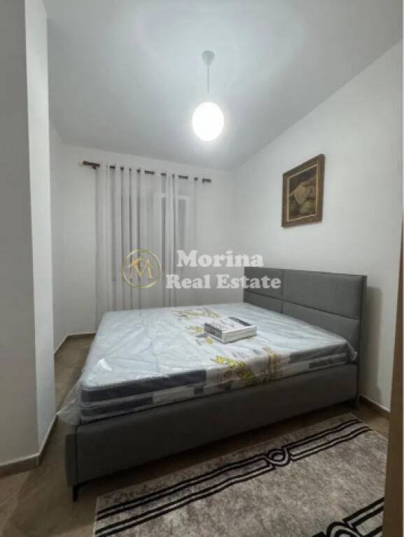 Rent, Apartment 1+1, Commune of Paris, 500 euros