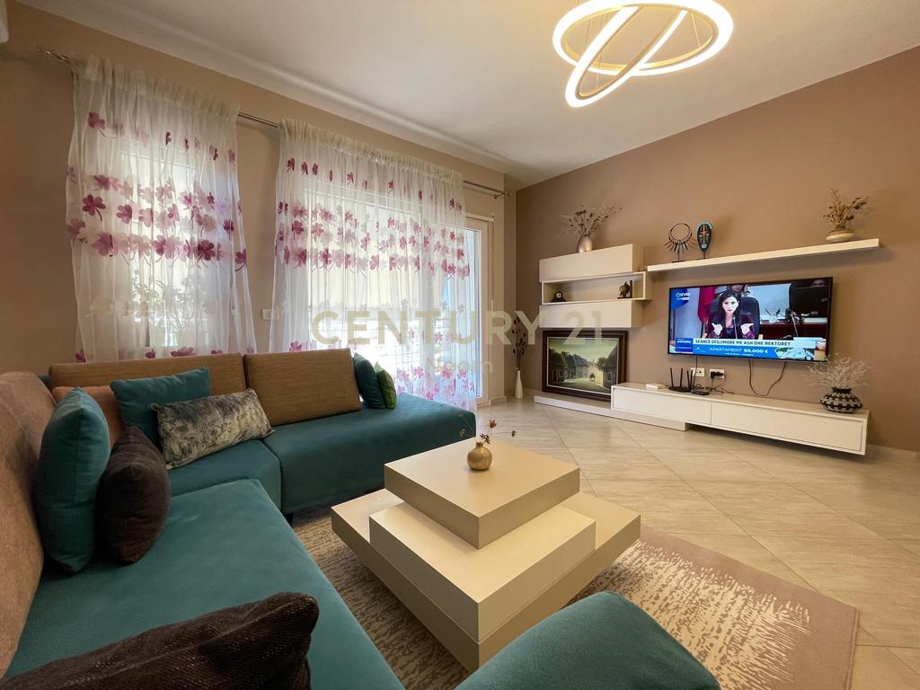 FOR RENT APARTMENT 2+1+WARDROBE IN DRY LAKE!Neom119646