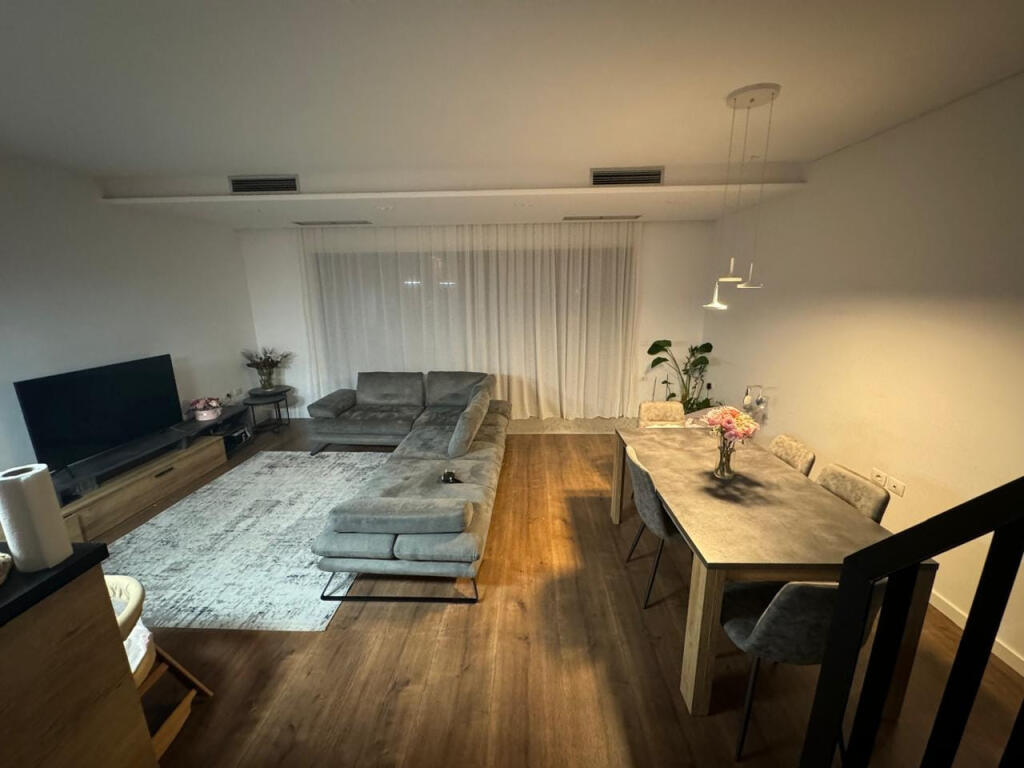 3-Storey Villa for rent at Olive Grove Residence (ID BV22468)