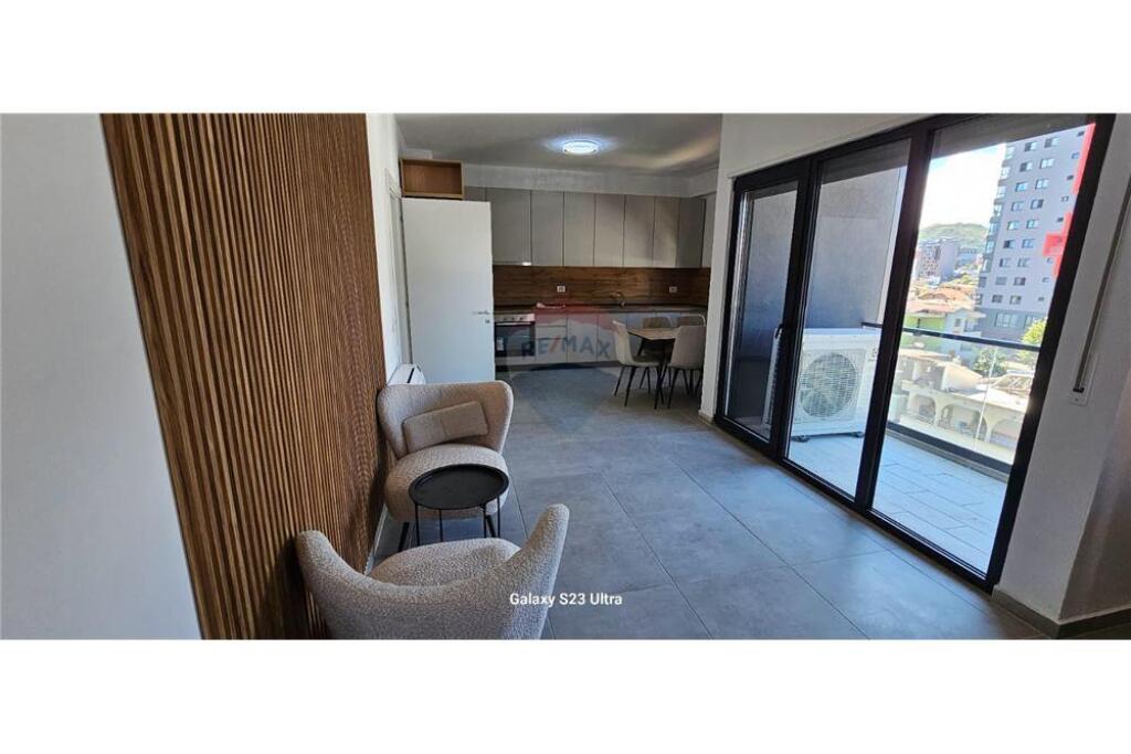 Apartament 2+1+2 per qira tek Kompleksi Oasis !