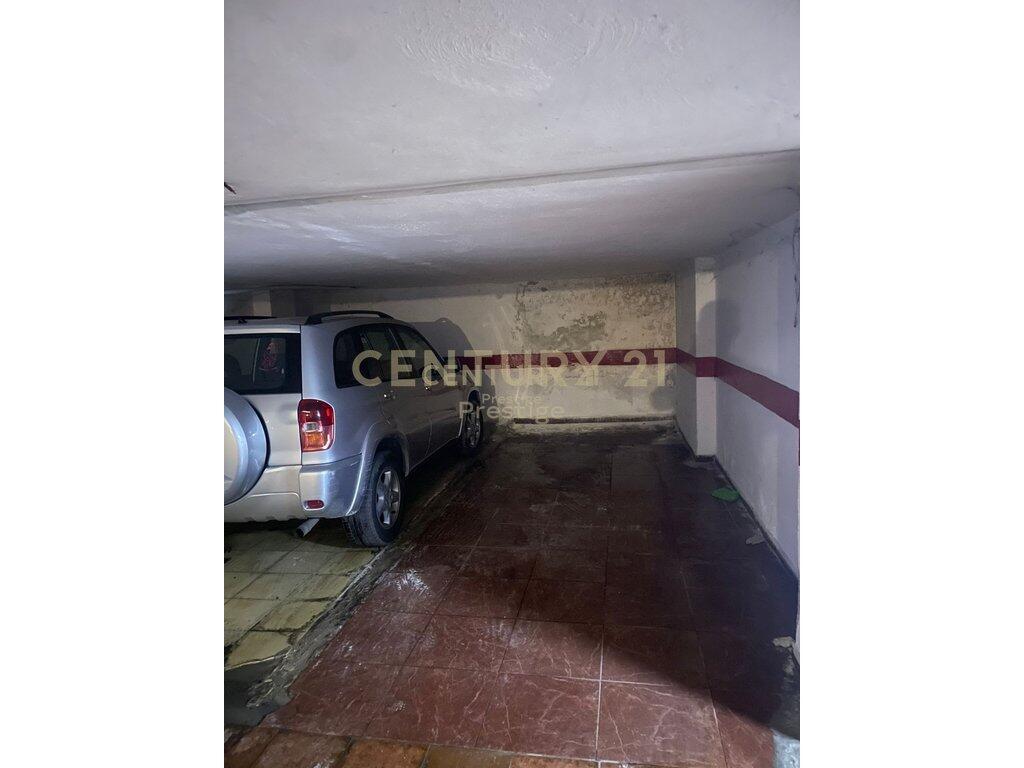 APARTMENT 2+1+2 +PARKING SPACE FOR RENT, FORMER BLOCK