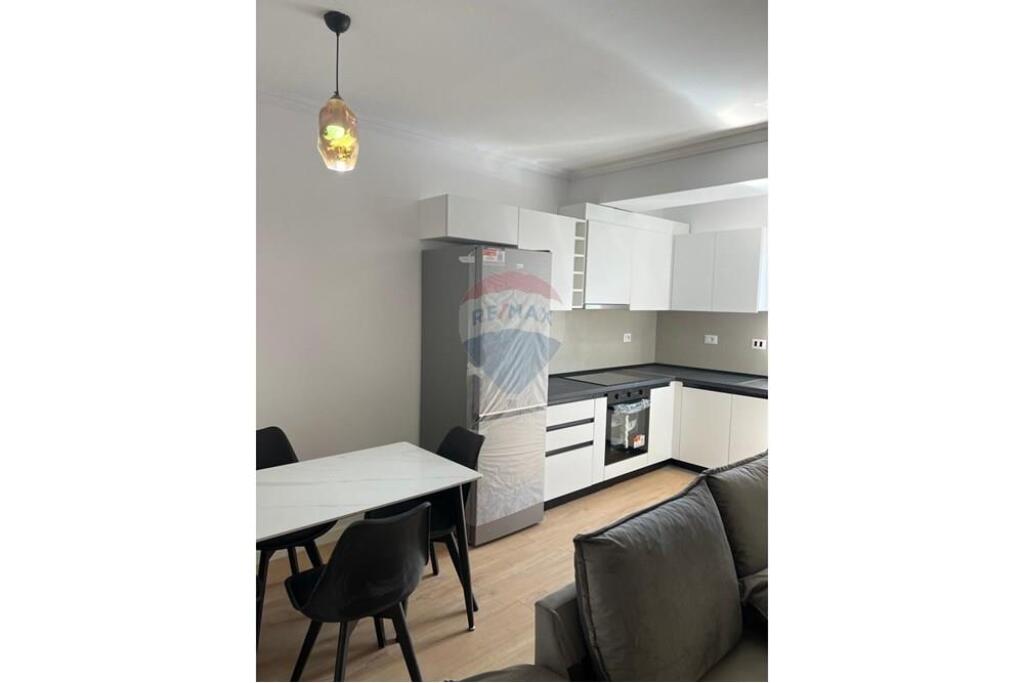 Apartment 2+1 - Rent - Zogu I Boulevard