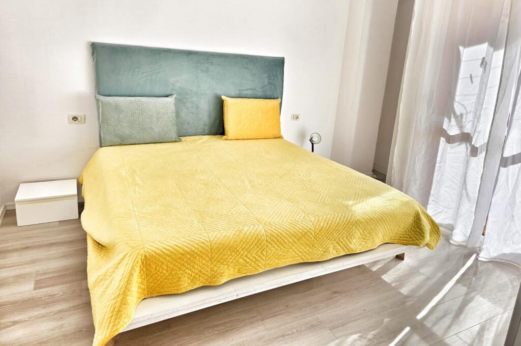 Apartament 1+1 Pazari i Ri per banim ose perdorim airbnb