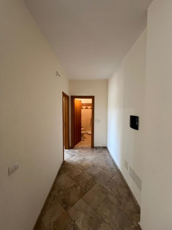 Apartment 1+1 for sale – Shkëmbi i Kavajës, 2nd floor, 73 m² – 73,000 €