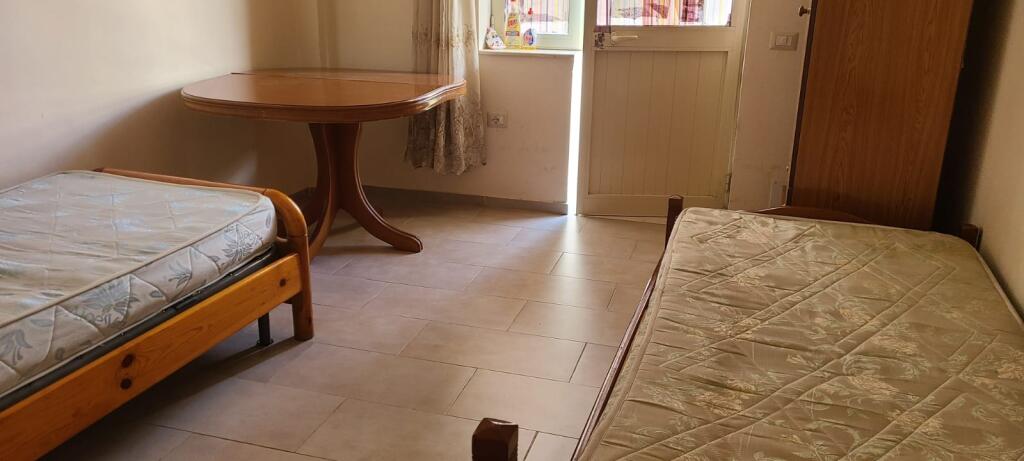 STUDIO APARTMENT 22000 LEKE. FORMER ELECTRIC MARKET