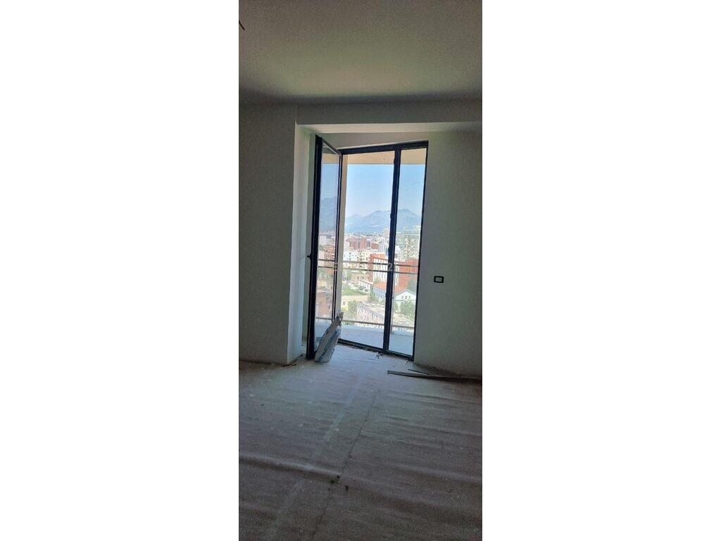 MINE PEZA, OFFICE FOR RENT