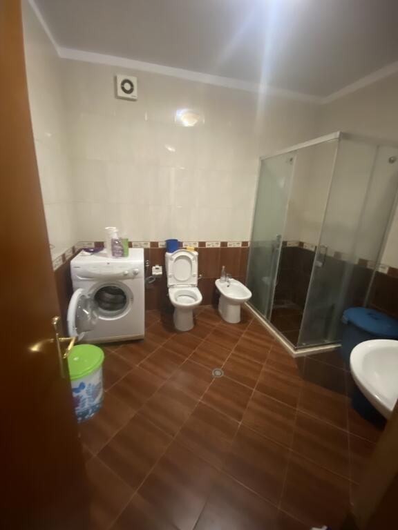 3+1,furnished complex service train station,800 euro