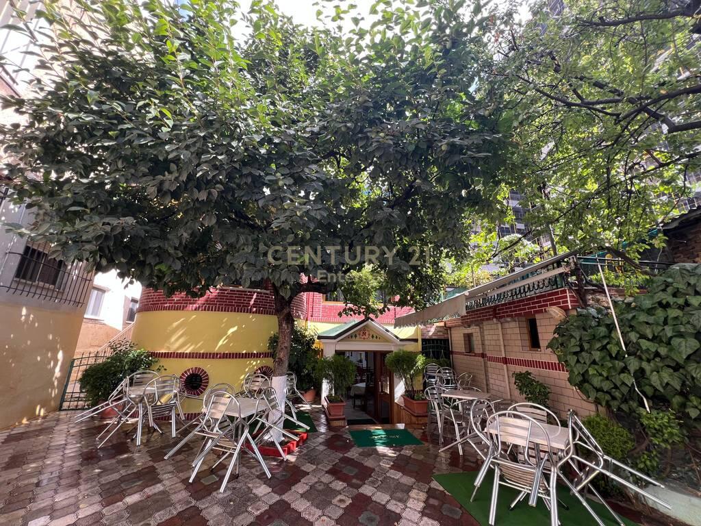 COMMERCIAL SPACE 200m² FOR RENT | MYSYLM SHYRI