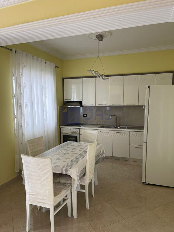Apartment 2+1 for rent in Kamez
