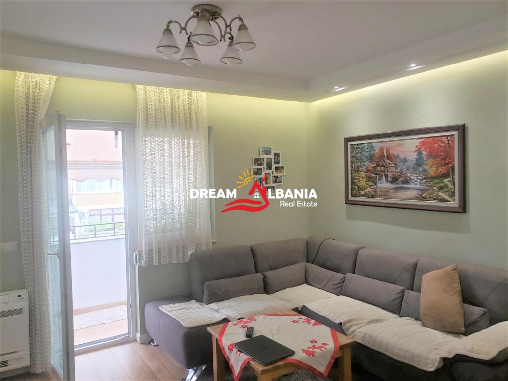 Appartamento 3+1 in vendita in via Budi vicino all'Ambasciata Americana a Tirana (ID 4139100)
