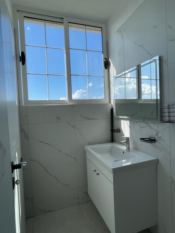 📢 Modern Apartment 2+1 for Sale, Kavajes Street