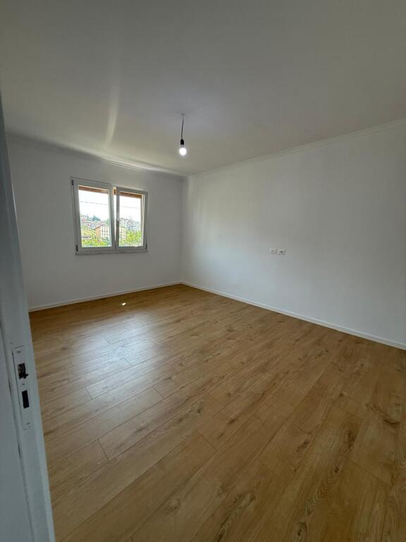 Shitet 2+1 - Ali Dem - 72m²