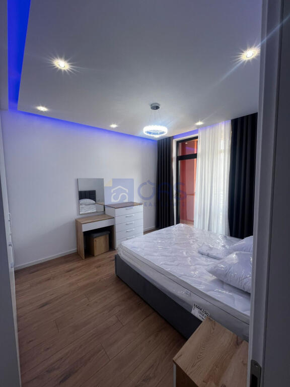 Super 1+1 apartment for rent at Bulevardi i Ri