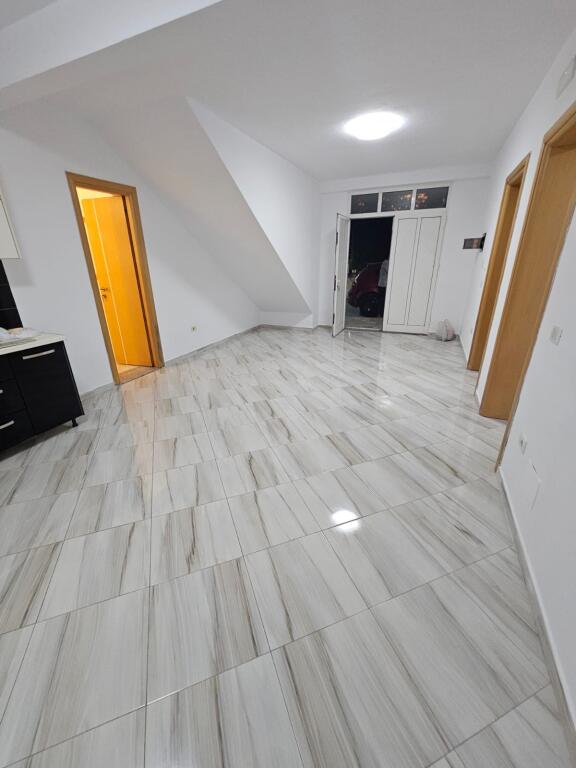 Long-term rental offered 📍 At Galaktiku, Durrës