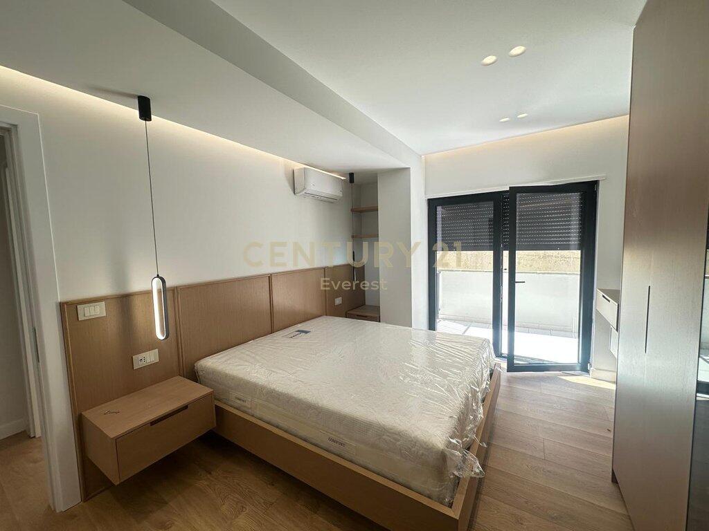 APARTAMENT 3+1+2 ME VERANDË DHE PARKIM | KODRA E DIELLIT 2
