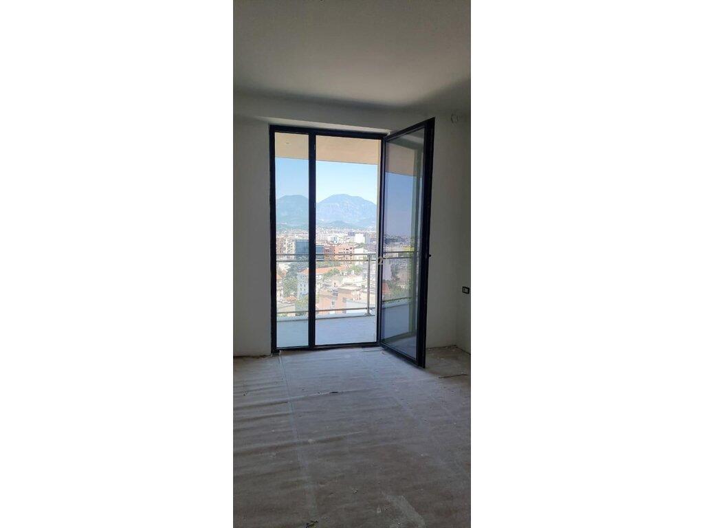 MINE PEZA, OFFICE FOR RENT