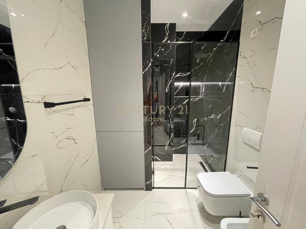 APARTMENT 2+1+2 + PARKING SPACE FOR RENT – LAKE VIEW RESIDENCE!
