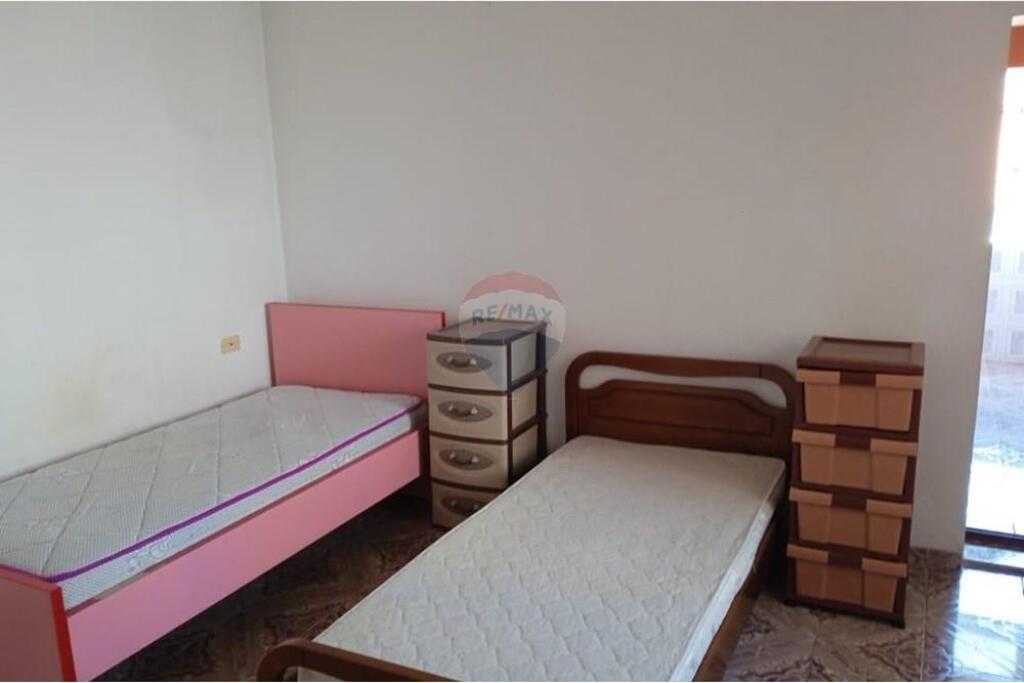 Apartment for Rent 3+1 near the "4 Deshmoret" School