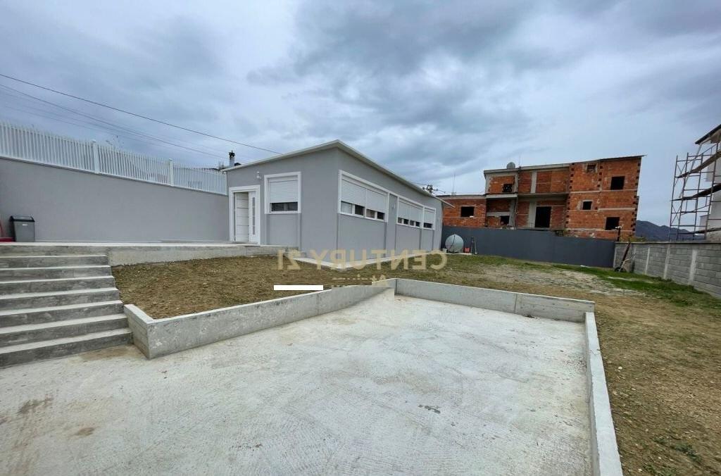 HOUSE FOR RENT AT THE SAME TIME IN MJULL-BATHORE!
