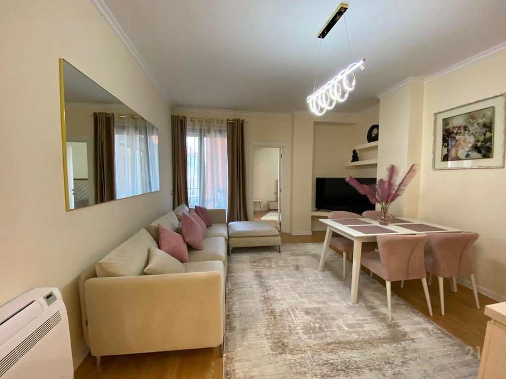 Apartment 2+1 for rent on Kosovareve Street!