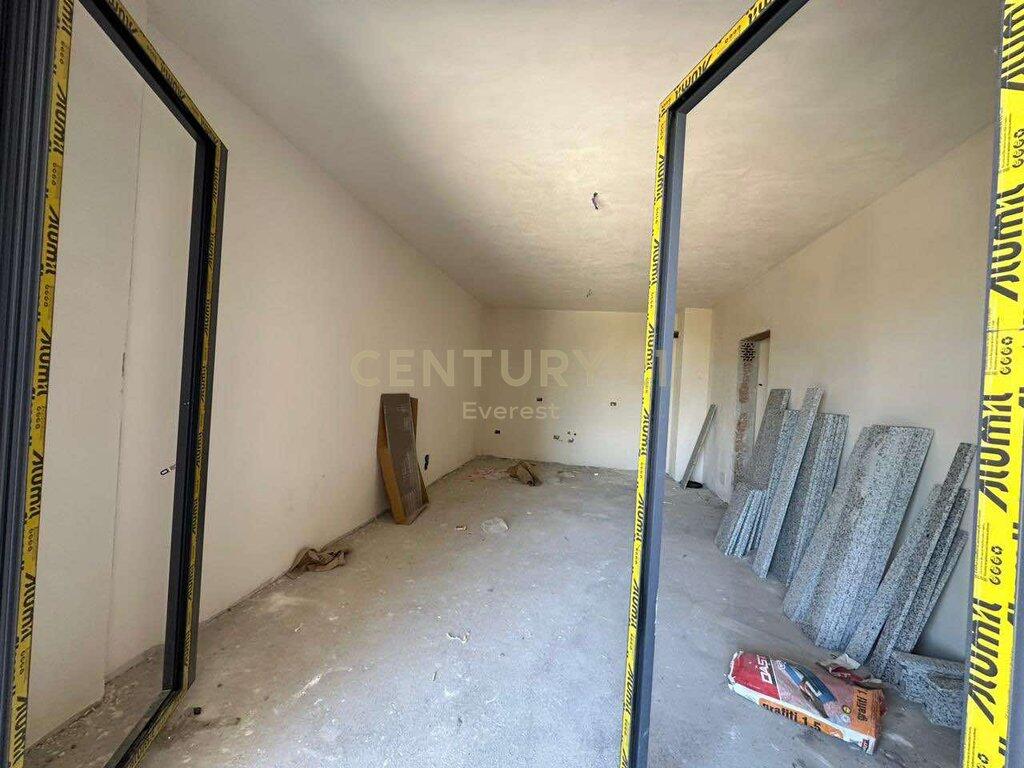 🏠 1-Bedroom Apartment for Sale | Near Former Train Station, Tirana