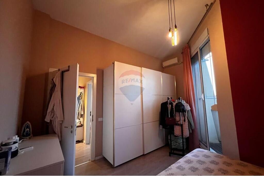 Apartament 2+1 ne shitje, Kompleksi Kontakt 21 dhjetori