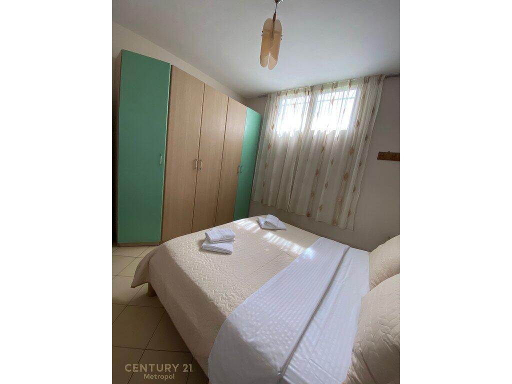 🏡 Jepet me qira shtëpi private 1-katëshe – ideale për familje ose individë
