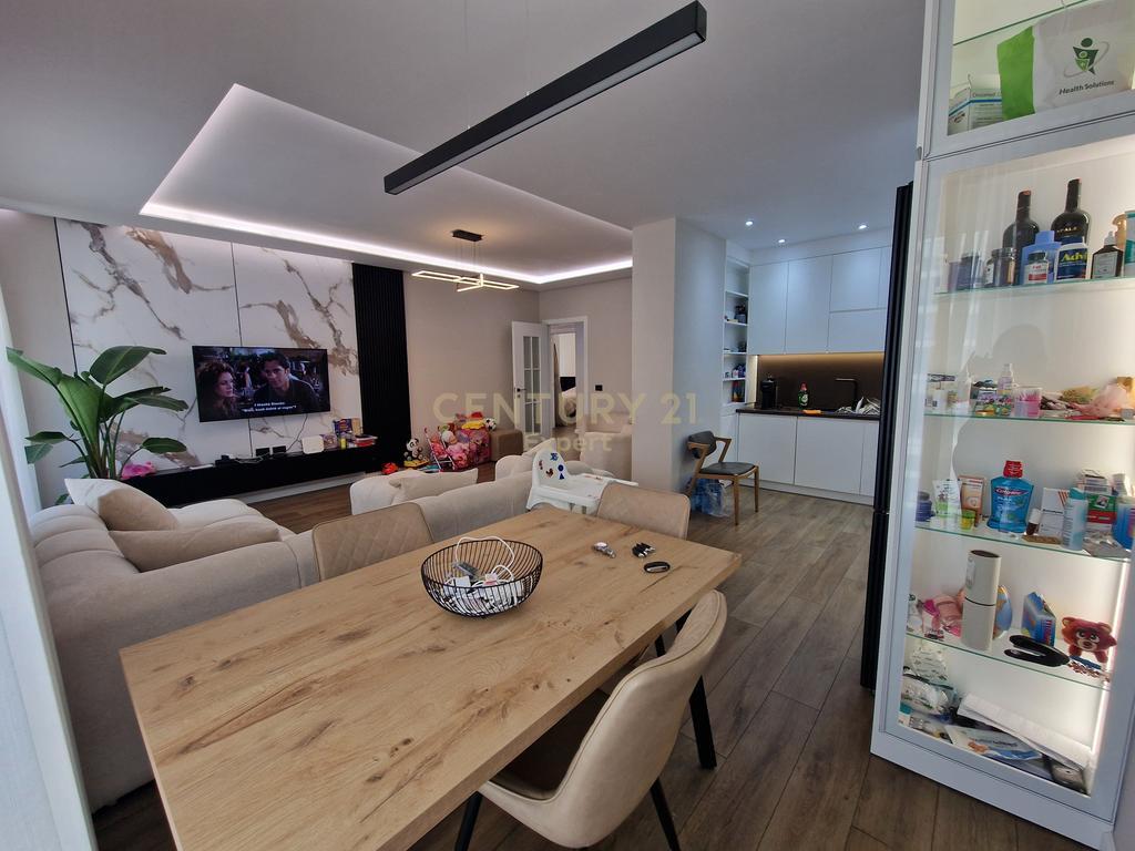 🏡 Apartament 3+1 me Qira | Rezidenca Turdiu – Tiranë