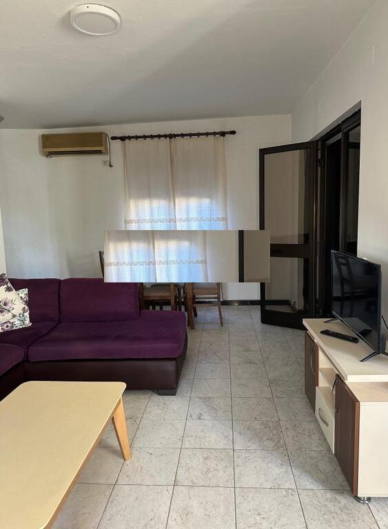 APARTMENT 2+1 FOR RENT "BARDHYL STREET", TIRANA! 450 € /Month