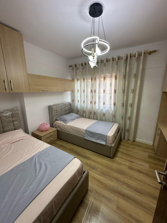 Apartment For Sale 2+1 In Kombinat (ID B120708) Tirane