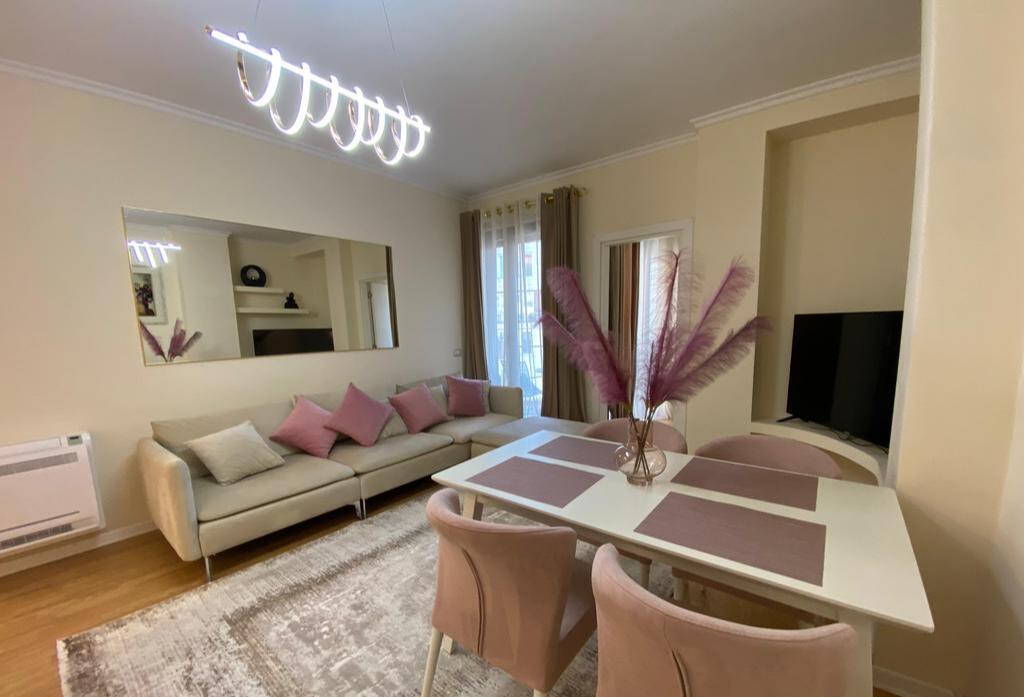 Apartment 2+1 for rent on Kosovareve Street!